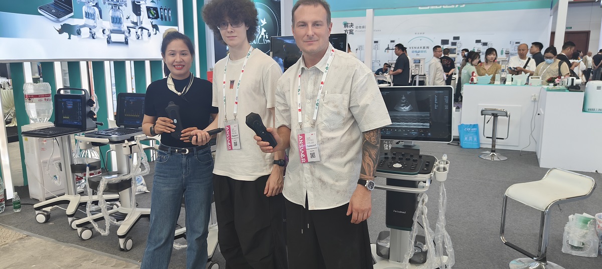Periodmed with customer at WESAVC